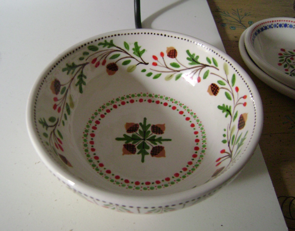 footed bowl with acorn trim   